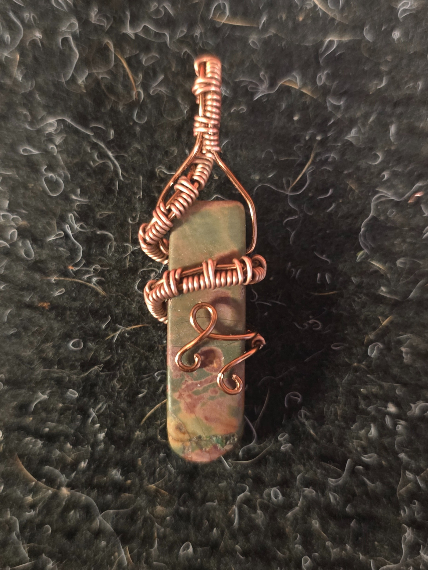 Petite Woodland Vein Pendant