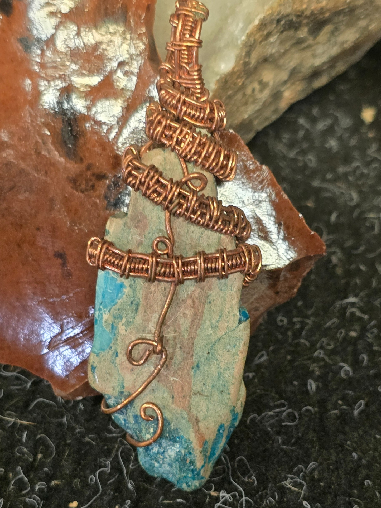 Canyon Cascade Pendant