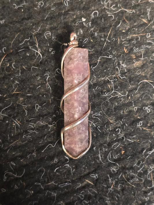 Petite Amethyst Vine Pendant