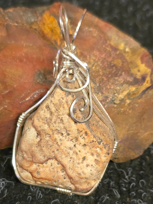 Desert Mesa Pendant