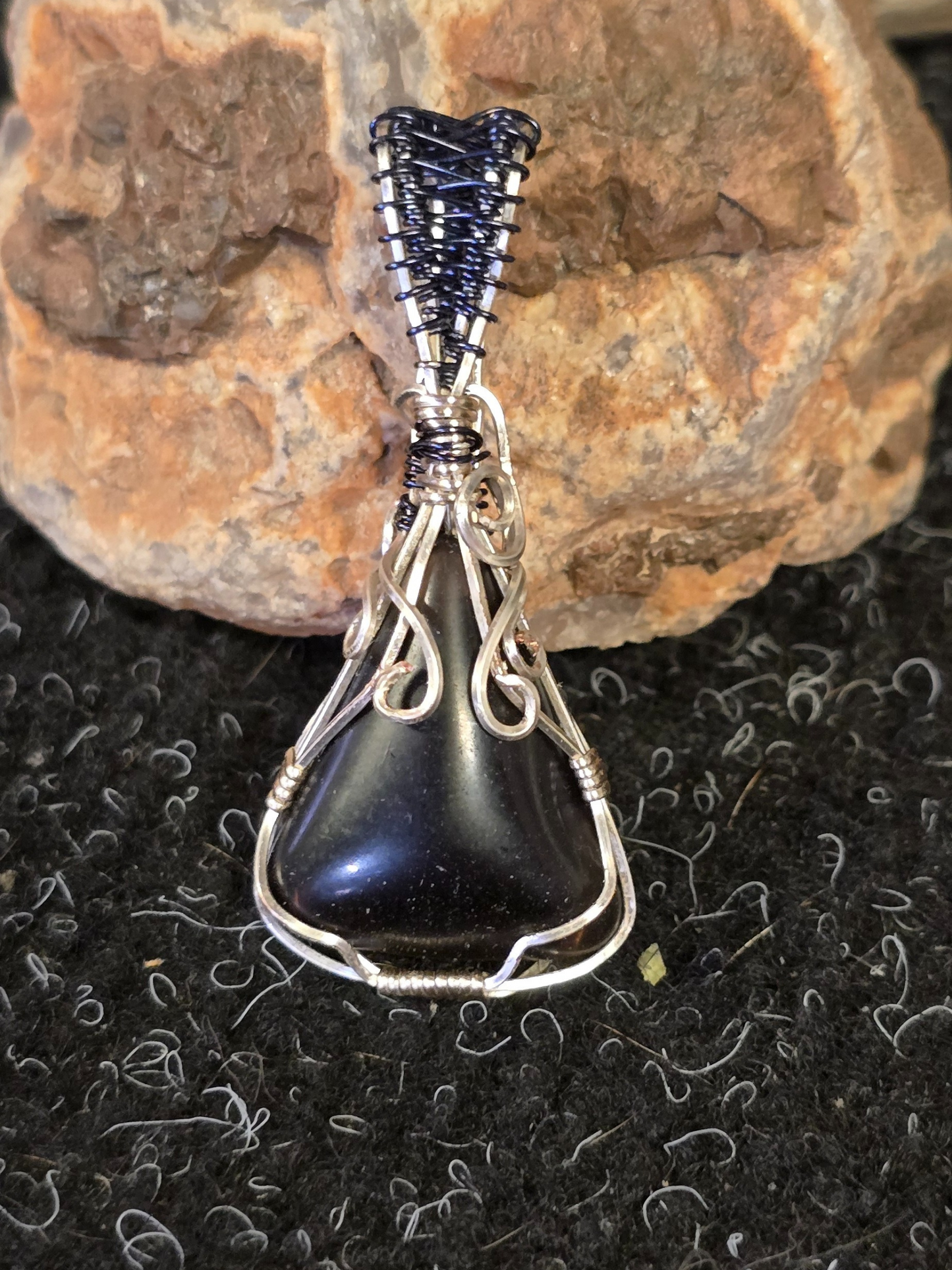 Shadow Creek Petite Pendant