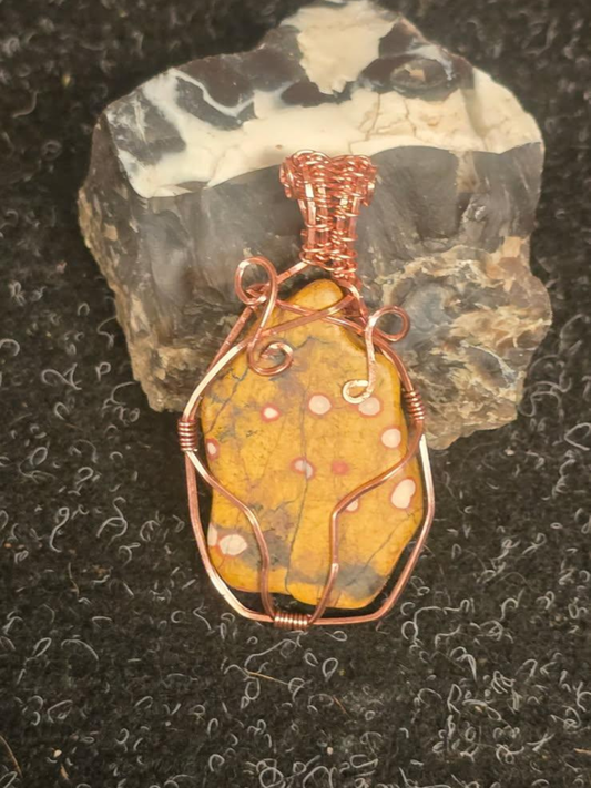 Golden Mesa Pendant