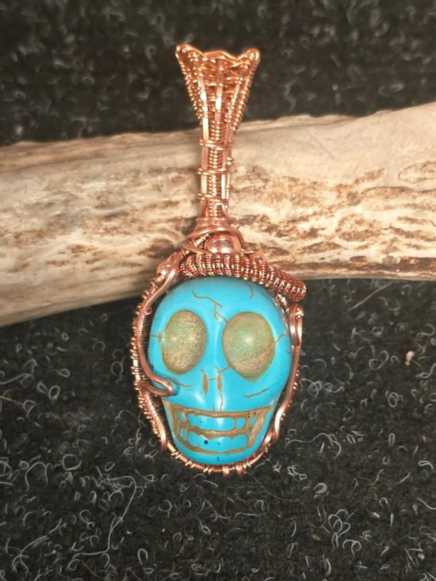 Spirit Hollow Pendant