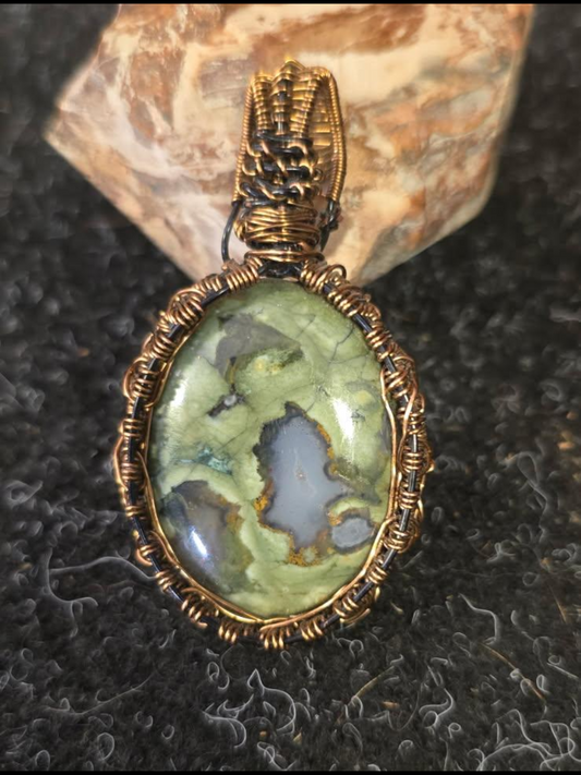 Mossy Creek Dreamscape Pendant