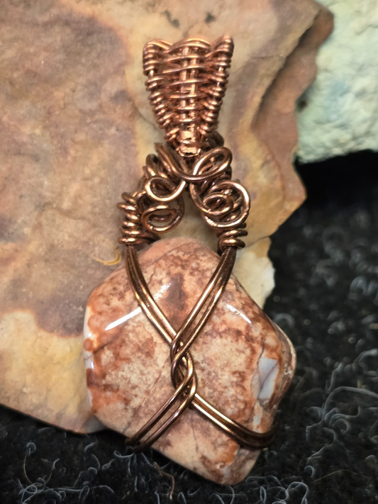 Pebble Creek Petite Pendant